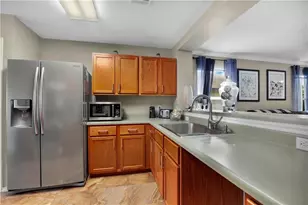 109 Brooke St, Hutto, TX 78634 - Photo 7