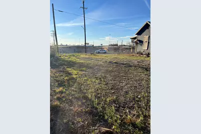 1404 N Olive Street, San Antonio, TX 78208 - Photo 5