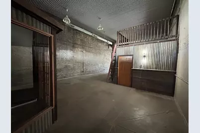 111 N Main Street, Taylor, TX 76574 - Photo 13