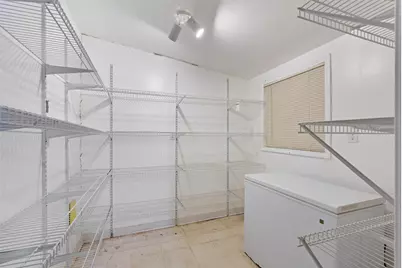 212 Thousand Oaks Drive, Cedar Creek, TX 78612 - Photo 13