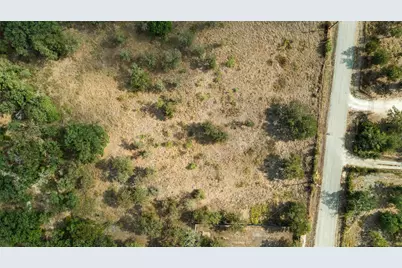 212 Thousand Oaks Drive, Cedar Creek, TX 78612 - Photo 29