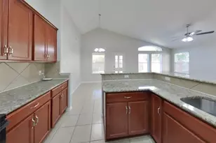 347 Foster Ln, Jarrell, TX 76537 - Photo 5