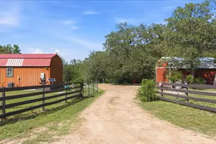 1705 Makinson Rd, West Point, TX 78963 - Photo 27