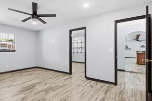 1011 Serenada Dr, Georgetown, TX 78628 - Photo 17