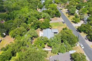 1011 Serenada Dr, Georgetown, TX 78628 - Photo 39
