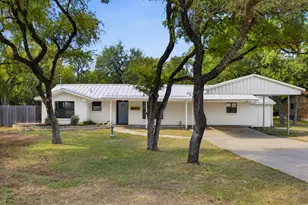 1011 Serenada Dr, Georgetown, TX 78628 - Photo 3