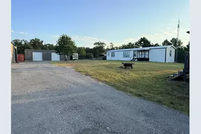 247 W Broken Tree Lane, Smithville, TX 78957 - Photo 13