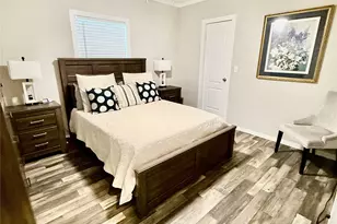 247 W Broken Tree Ln, Smithville, TX 78957 - Photo 11