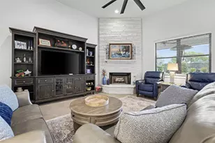 705 Pheasant Mdw, Liberty Hill, TX 78642 - Photo 9