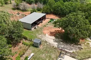 2628 Co Rd 316, Lexington, TX 78947 - Photo 17