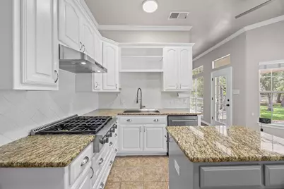 125 Ridgewood Cove, Georgetown, TX 78633 - Photo 13