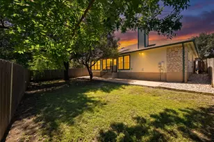 2402 Spring Wagon Ln, Austin, TX 78728 - Photo 19