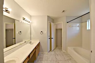 2402 Spring Wagon Ln, Austin, TX 78728 - Photo 13