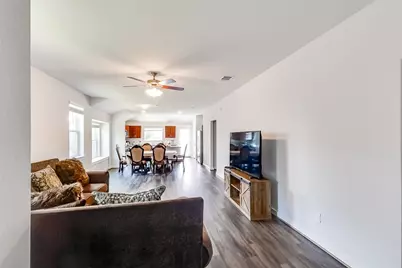 1104 Terrace View Drive, Georgetown, TX 78628 - Photo 5