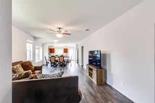 1104 Terrace View Dr, Georgetown, TX 78628 - Photo 5