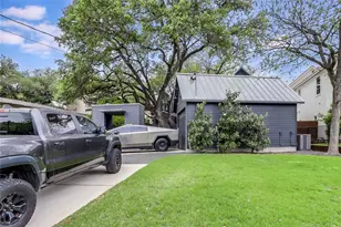 1402 Drake Ave, Austin, TX 78704 - Photo 29