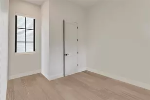 1402 Drake Ave, Austin, TX 78704 - Photo 15