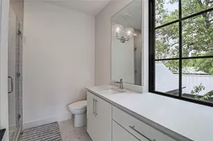 1402 Drake Ave, Austin, TX 78704 - Photo 19