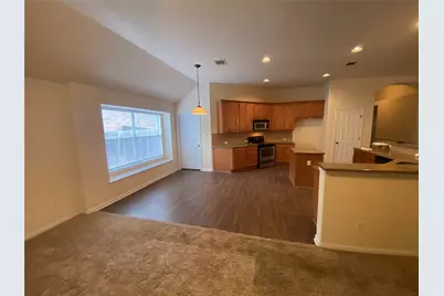 1002 Mesquite Hollow Place, Round Rock, TX 78665 - Photo 9
