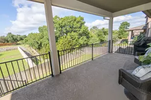 2001 Limestone Lake Dr, Georgetown, TX 78633 - Photo 33