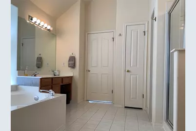 12720 Twisted Briar Lane, Austin, TX 78729 - Photo 23