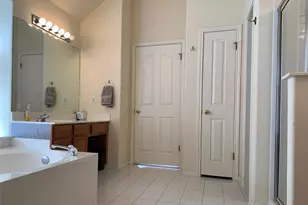 12720 Twisted Briar Ln, Austin, TX 78729 - Photo 23