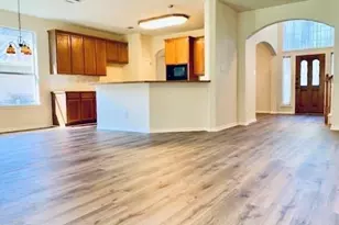 12720 Twisted Briar Ln, Austin, TX 78729 - Photo 3