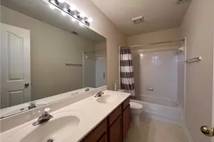 12720 Twisted Briar Ln, Austin, TX 78729 - Photo 5
