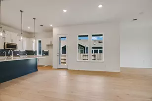 8519 Dongan Dr, Austin, TX 78744 - Photo 11