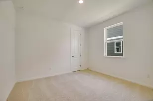 8519 Dongan Dr, Austin, TX 78744 - Photo 23