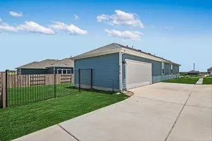8519 Dongan Dr, Austin, TX 78744 - Photo 29