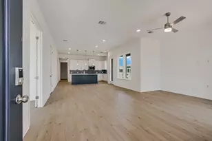 8519 Dongan Dr, Austin, TX 78744 - Photo 3