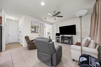 250 Twisted Oaks Lane, Buda, TX 78610 - Photo 7