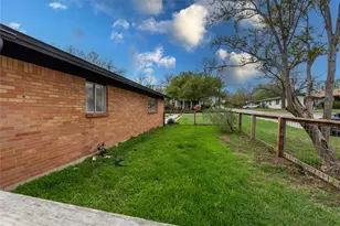 4717 Ave H Ave, Austin, TX 78751 - Photo 23