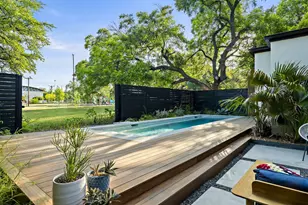 2609 Francisco St, Austin, TX 78702 - Photo 5