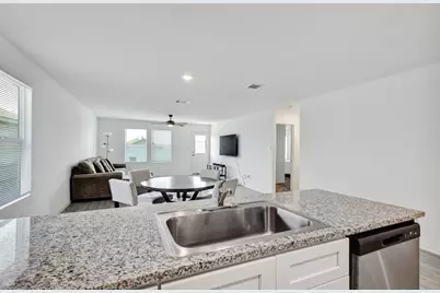 9018 Stellar Moon, San Antonio, TX 78252 - Photo 7