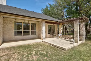 105 Oak Plaza Dr, Georgetown, TX 78628 - Photo 29