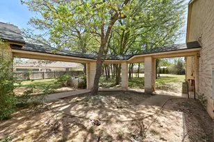 105 Oak Plaza Dr, Georgetown, TX 78628 - Photo 33