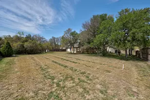 105 Oak Plaza Dr, Georgetown, TX 78628 - Photo 31