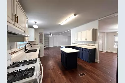 305 Cougar Avenue N, Cedar Park, TX 78613 - Photo 9