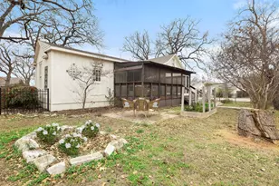 409 N North Main St, Burnet, TX 78611 - Photo 35
