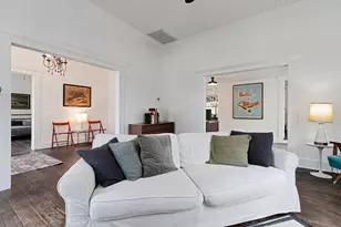 409 N North Main St, Burnet, TX 78611 - Photo 9