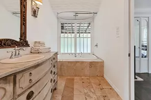 409 N North Main St, Burnet, TX 78611 - Photo 13