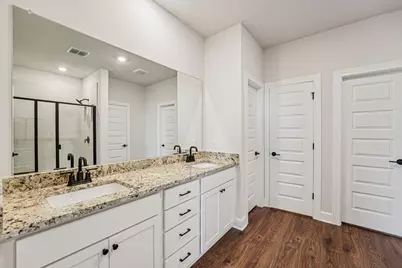 501 W Luna Blue Lane, Jarrell, TX 76537 - Photo 7
