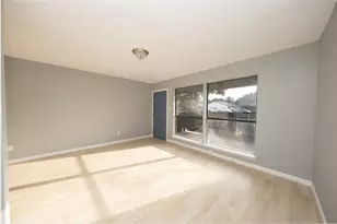 2610 Ektom Dr, Austin, TX 78745 - Photo 13
