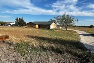 126 County Road 153 Roads, Georgetown, TX 78626 - Photo 9