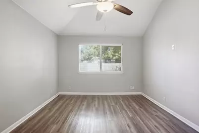21414 Grand National Avenue, Pflugerville, TX 78660 - Photo 11
