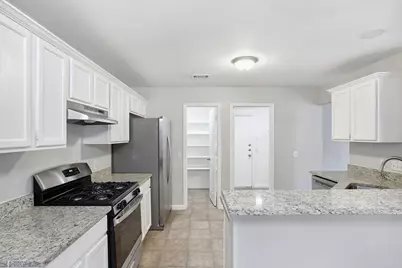 21414 Grand National Avenue, Pflugerville, TX 78660 - Photo 7