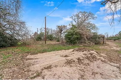 11423 US Hwy 77, Lexington, TX 78947 - Photo 7