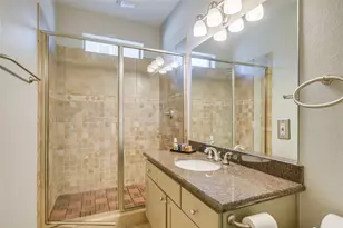 1115 Kinney Ave, Austin, TX 78704 - Photo 15